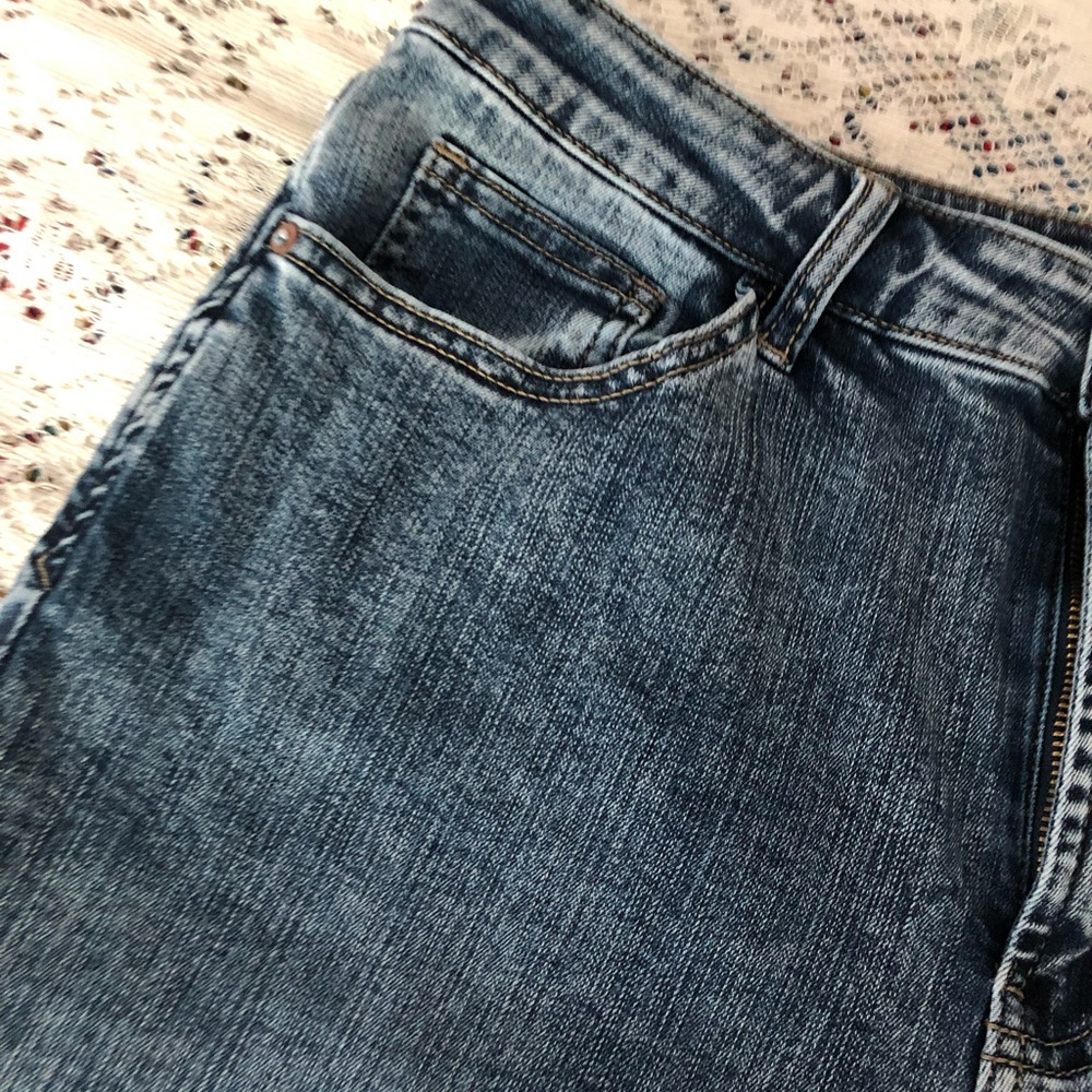 Stonewashed jeans